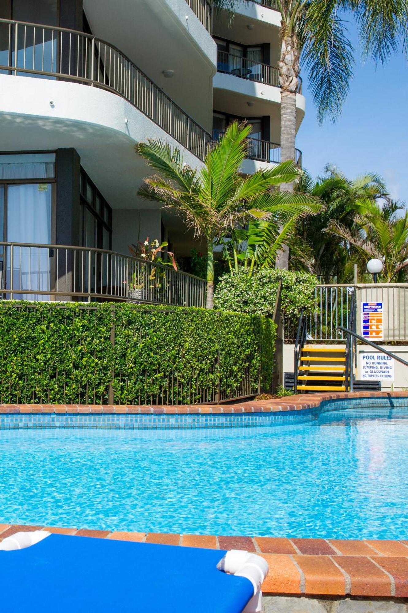 Broadwater Shores Waterfront Apartments Gold Coast Exterior photo