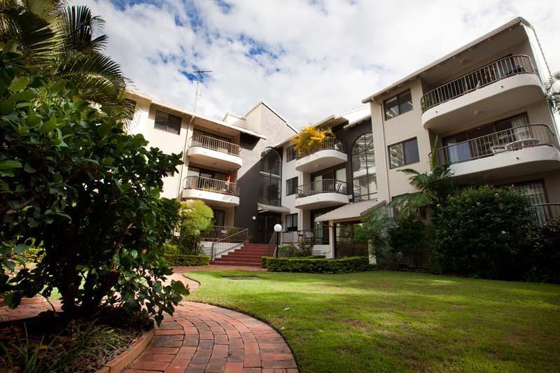 Broadwater Shores Waterfront Apartments Gold Coast Exterior photo